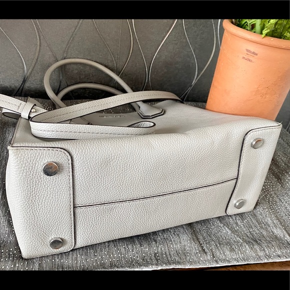 Michael Kors Mercer Crossbody Leather Purse - Picture 8 of 15